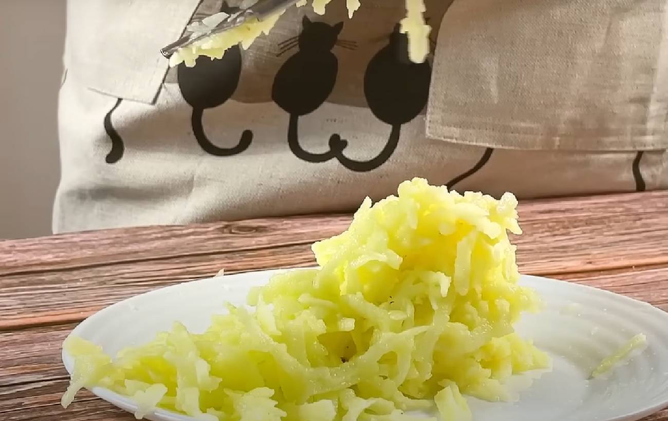 Маківник з яблуком: рецепт унікального десерту з маком